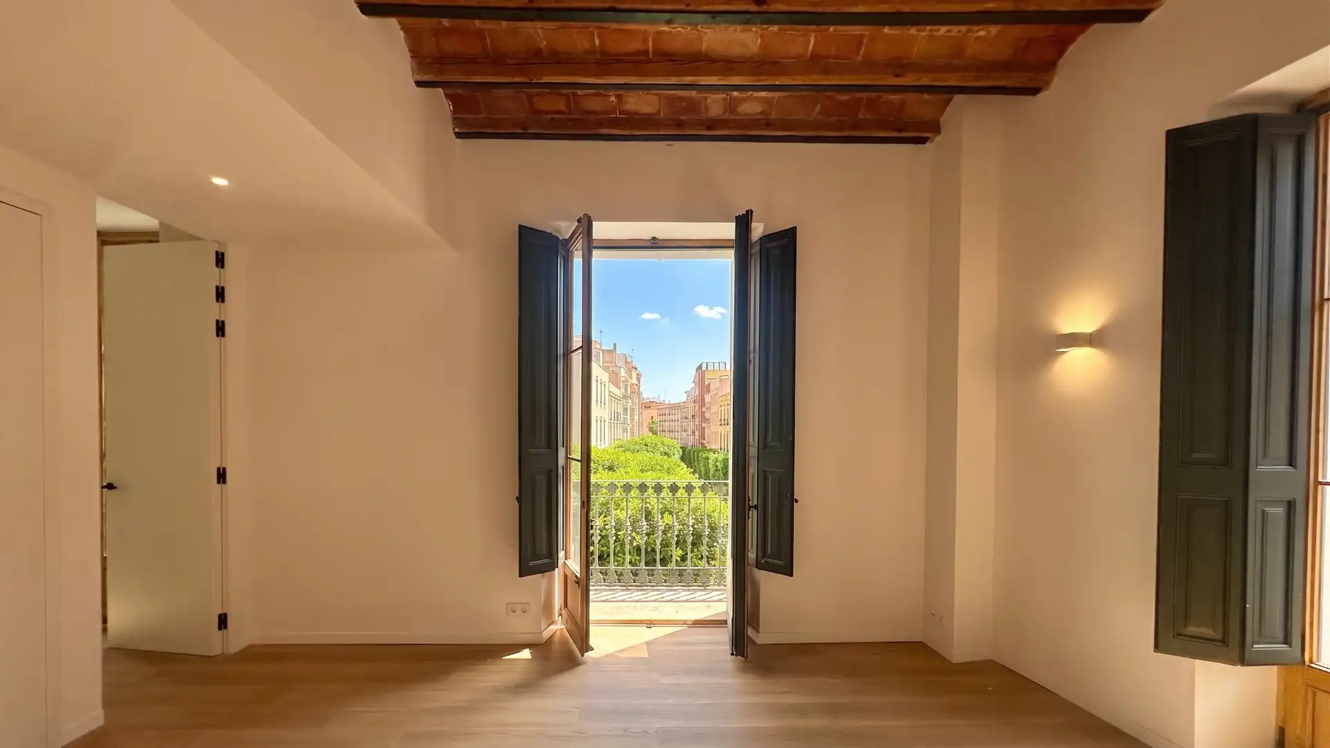 Appartamento con terrazza in vendita a Raval de Martí Folguera 51, imagen 18