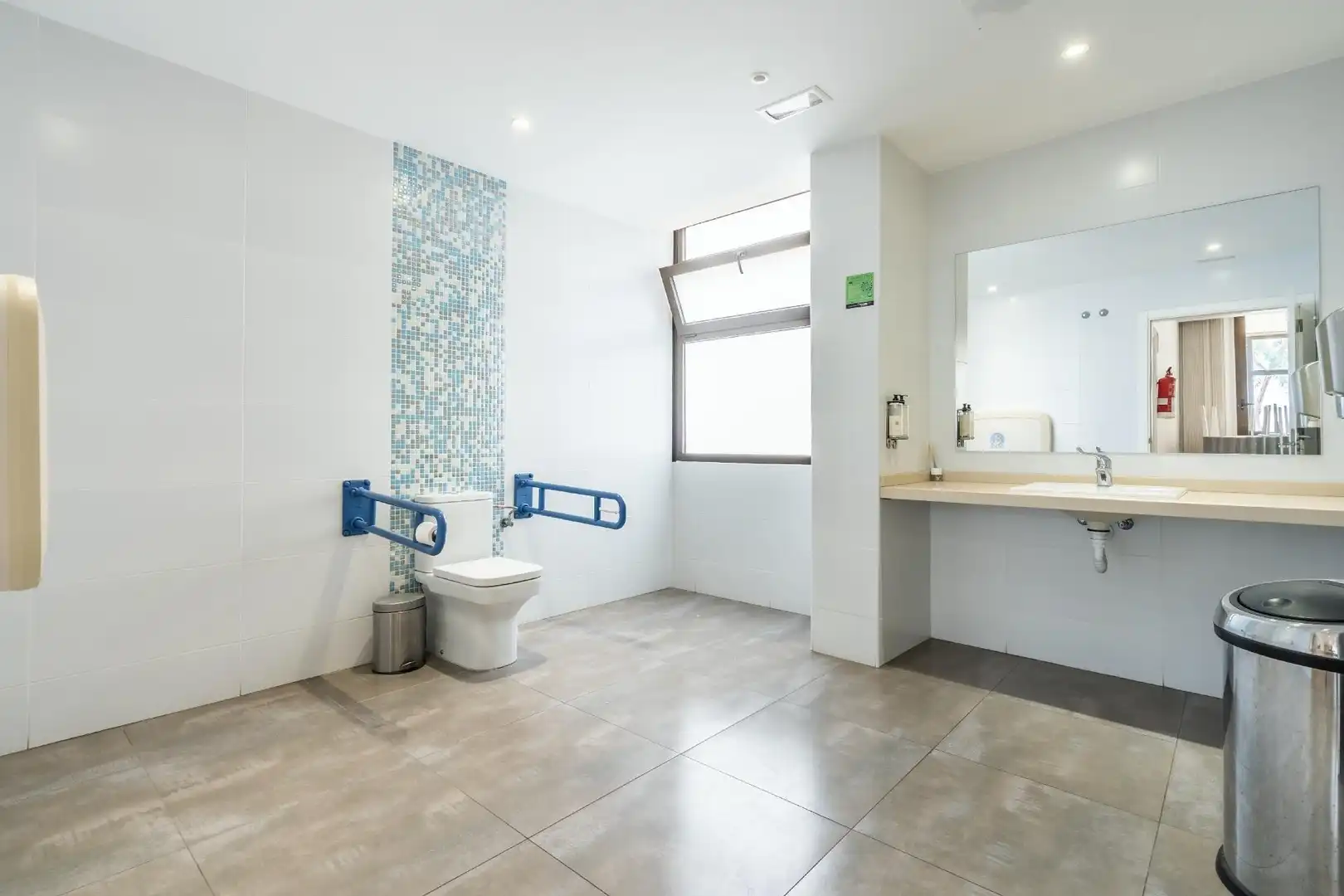 Baño de Local de alquiler en Adeje con Terraza