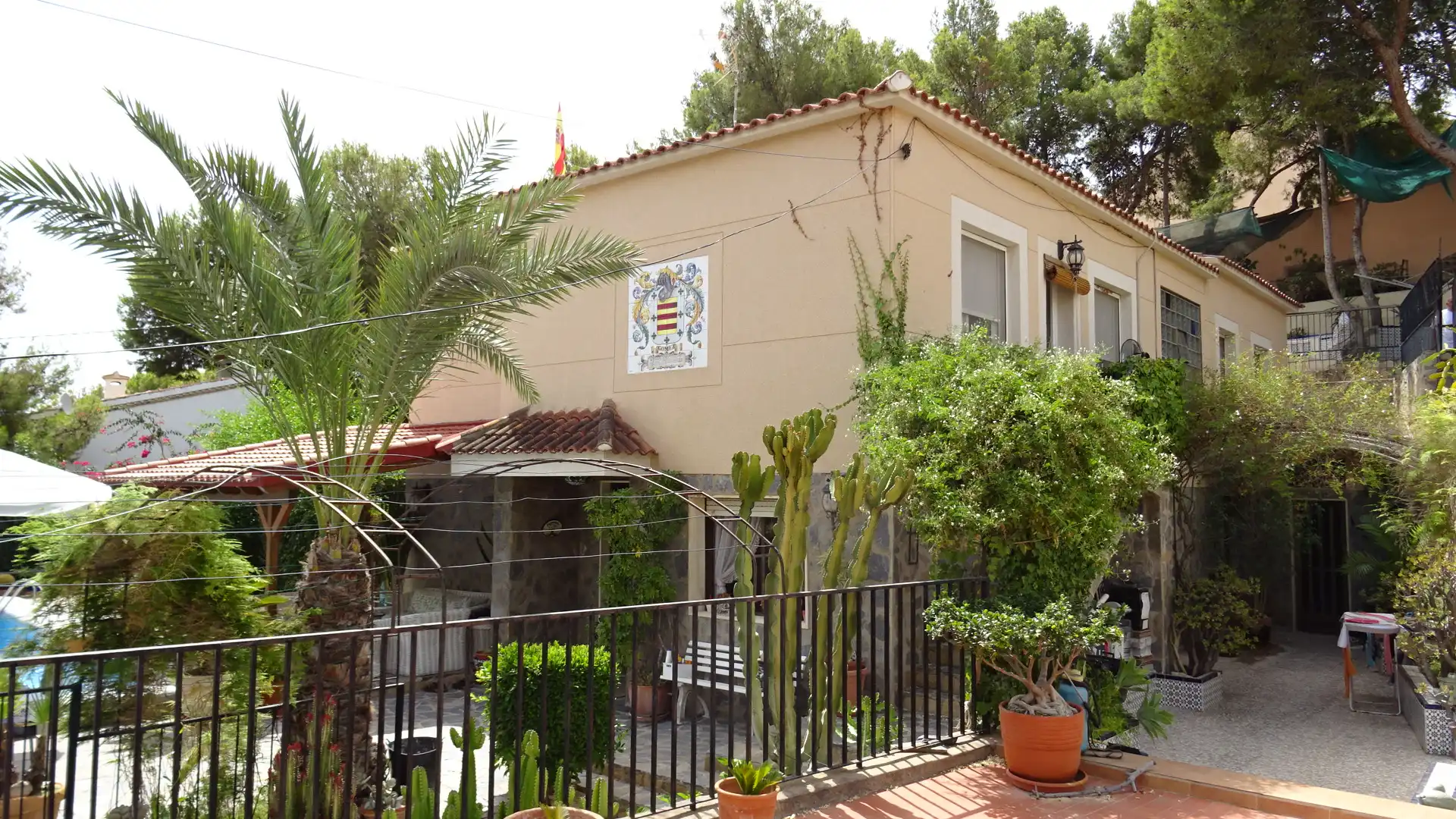 Houses for sale in El Campello  with Air Conditioner, Heating and Private garden