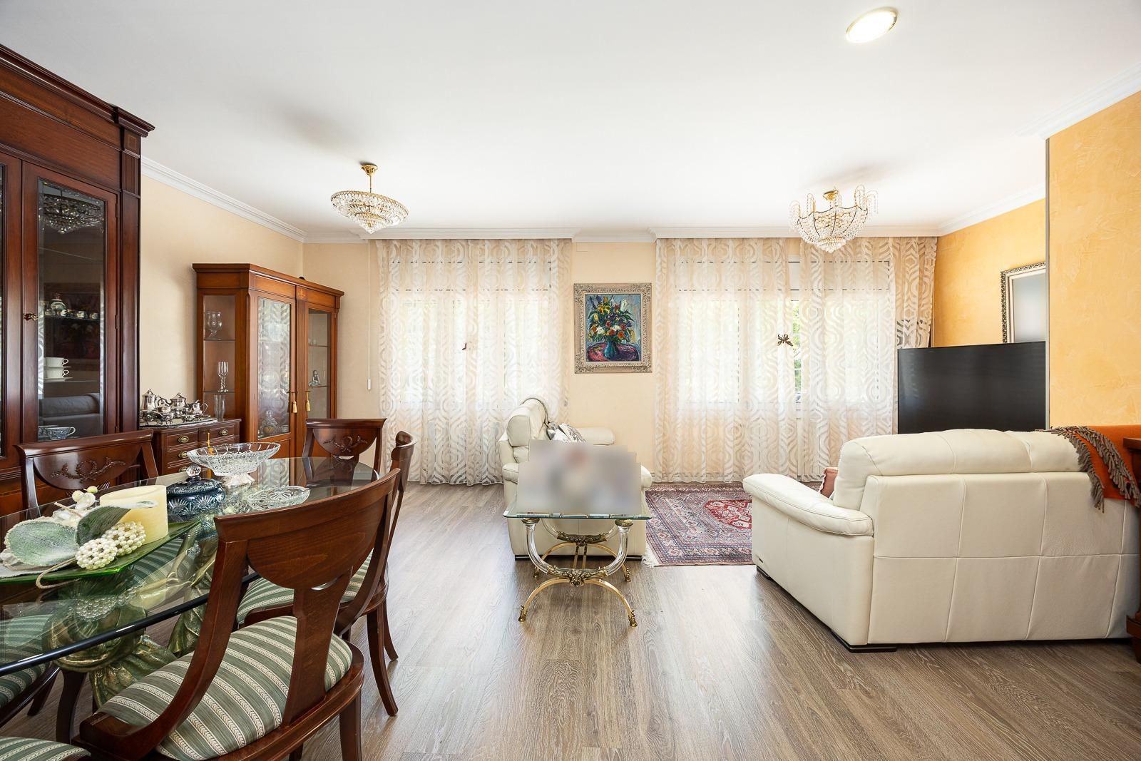 Living room of House or chalet for sale in Badalona  with Air Conditioner, Heating and Terrace