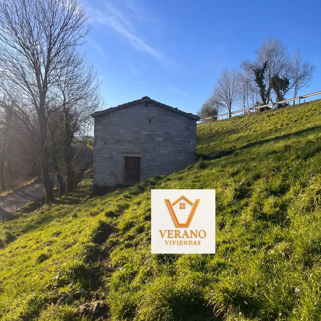 Casa rústica amb jardí en venda a Barrio Campillo 5, imagen 36