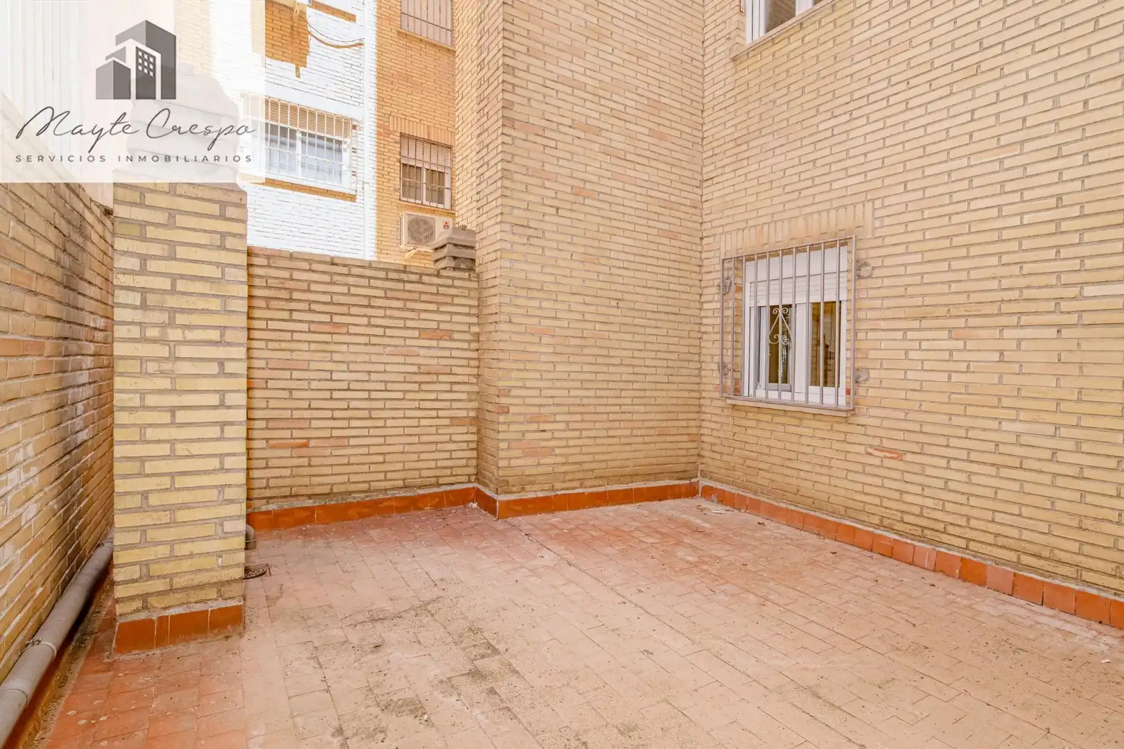 Flat with terrace for sale in DOCTOR MUÑOZ FERNANDEZ 1, imagen 2