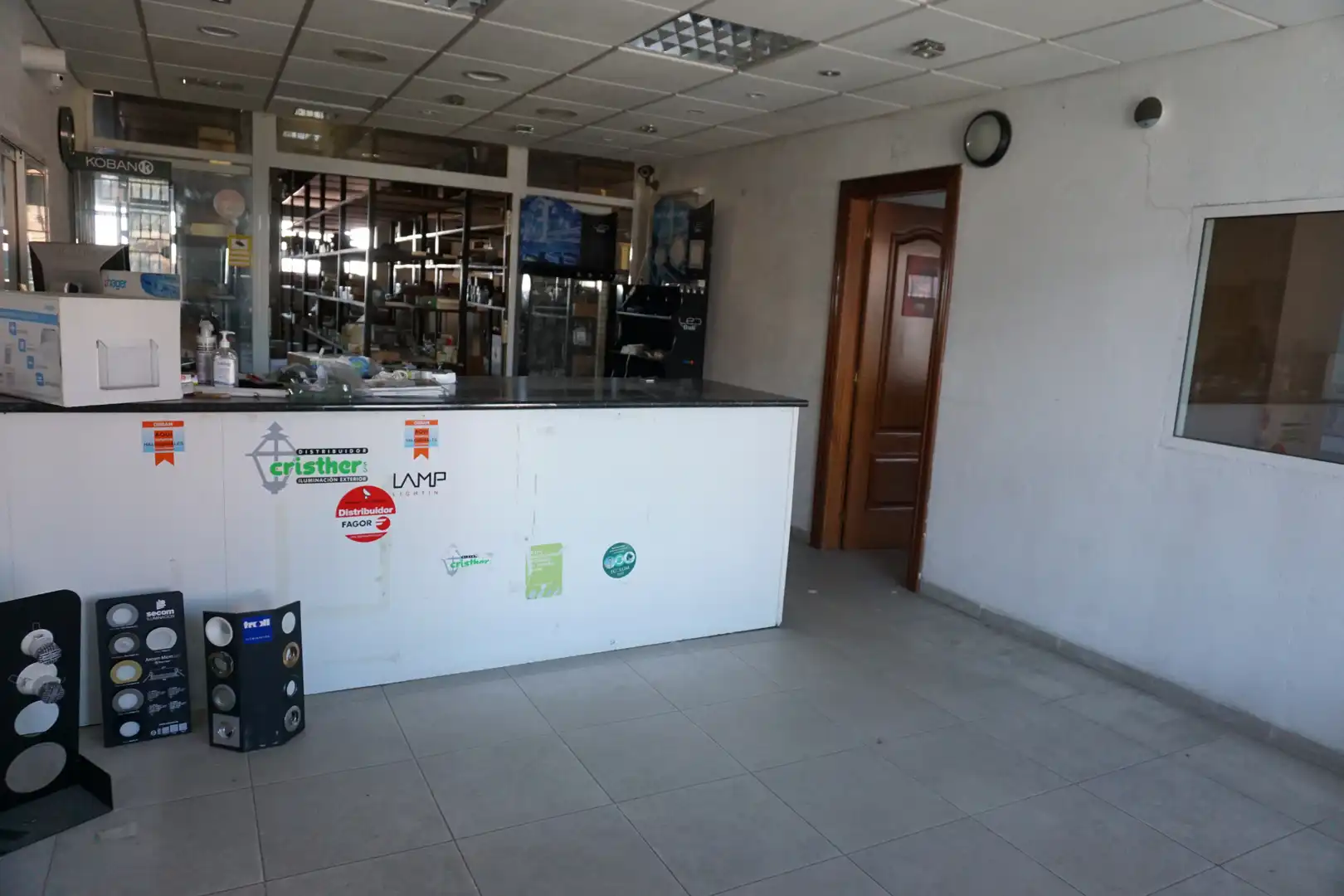 Nau industrial en venda en Ávila amb Alarma