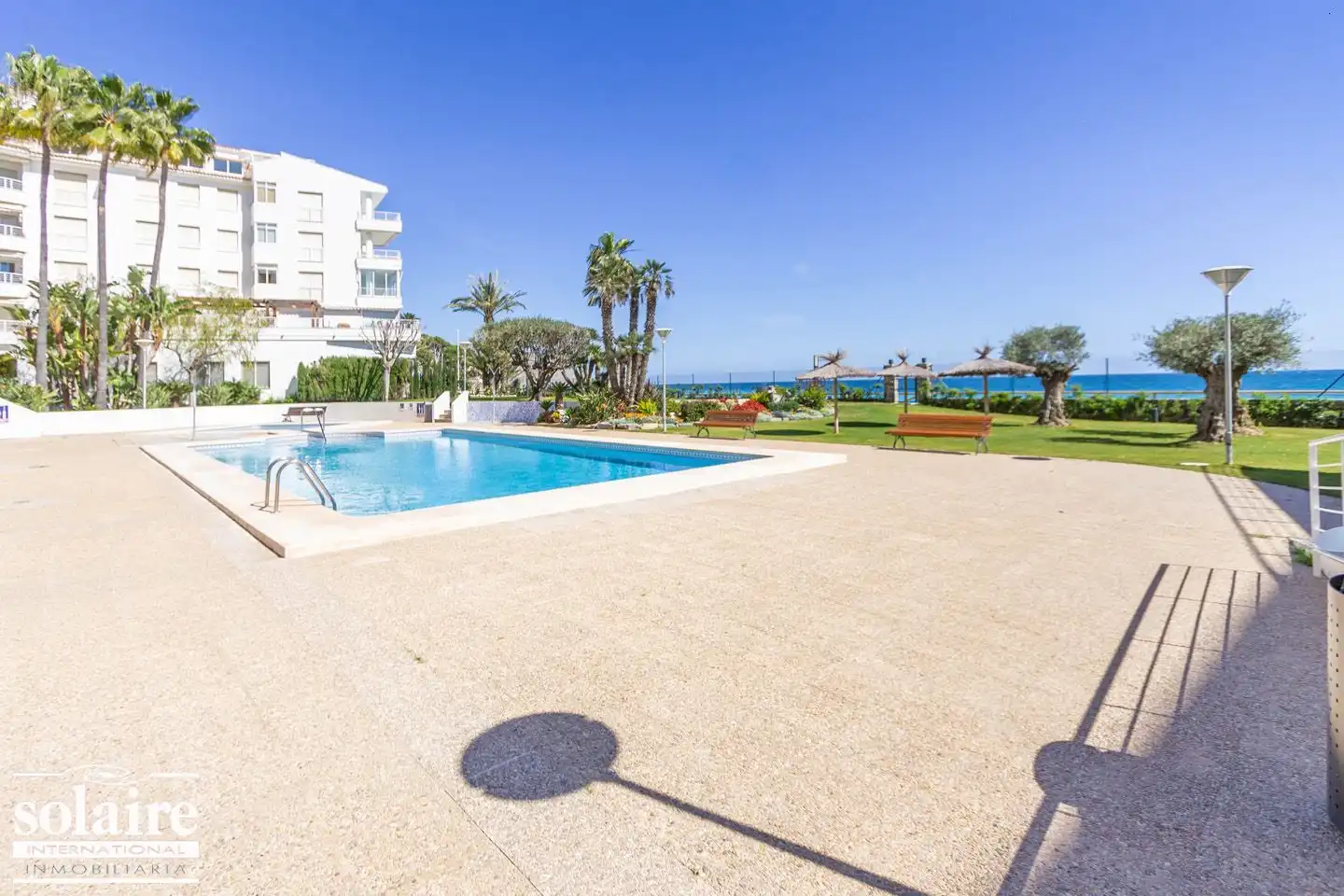 Piscina de Apartament de lloguer en Altea amb Aire condicionat, Calefacció i Terrassa