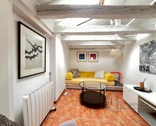 Living room of Flat to rent in  Madrid Capital  with Air Conditioner, Heating and Furnished