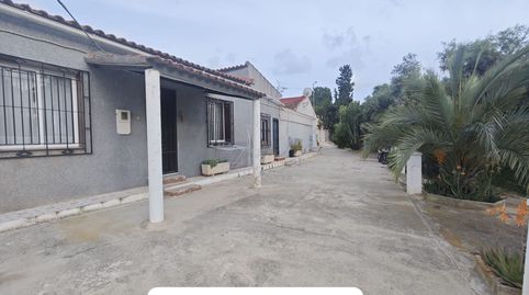 Foto 3 de Casa adosada en venta en Desamparados - Hurchillo - Torremendo, Orihuela