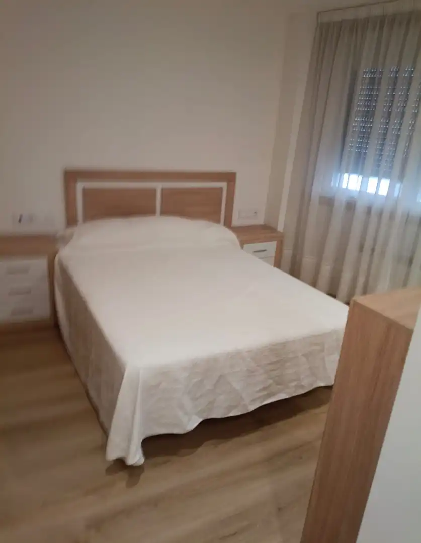 Pis de lloguer a Rúa Ramón Peña, Campo da Torre - Mollabao