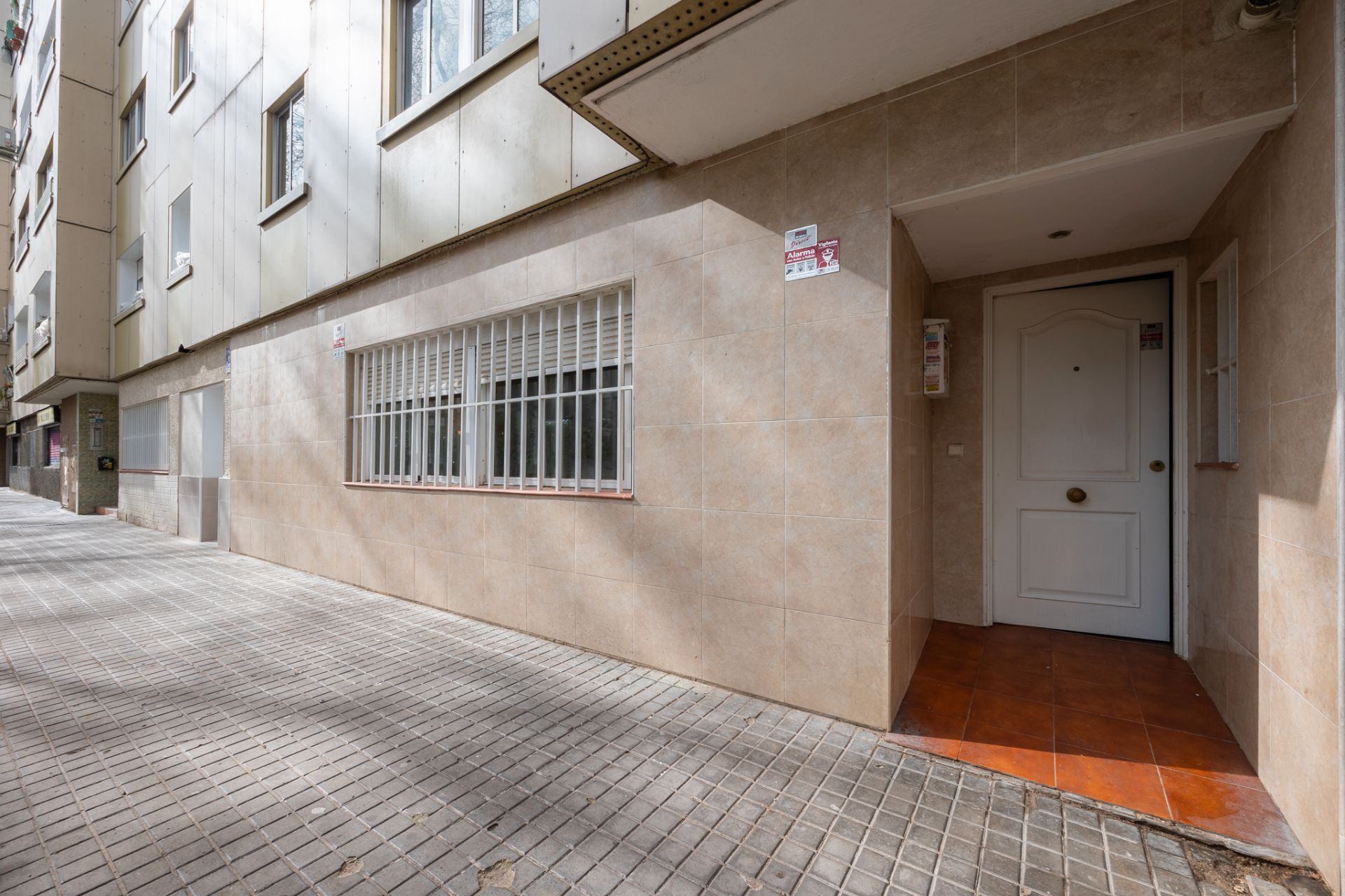 Vista exterior de Piso en venta en  Madrid Capital con Calefacción
