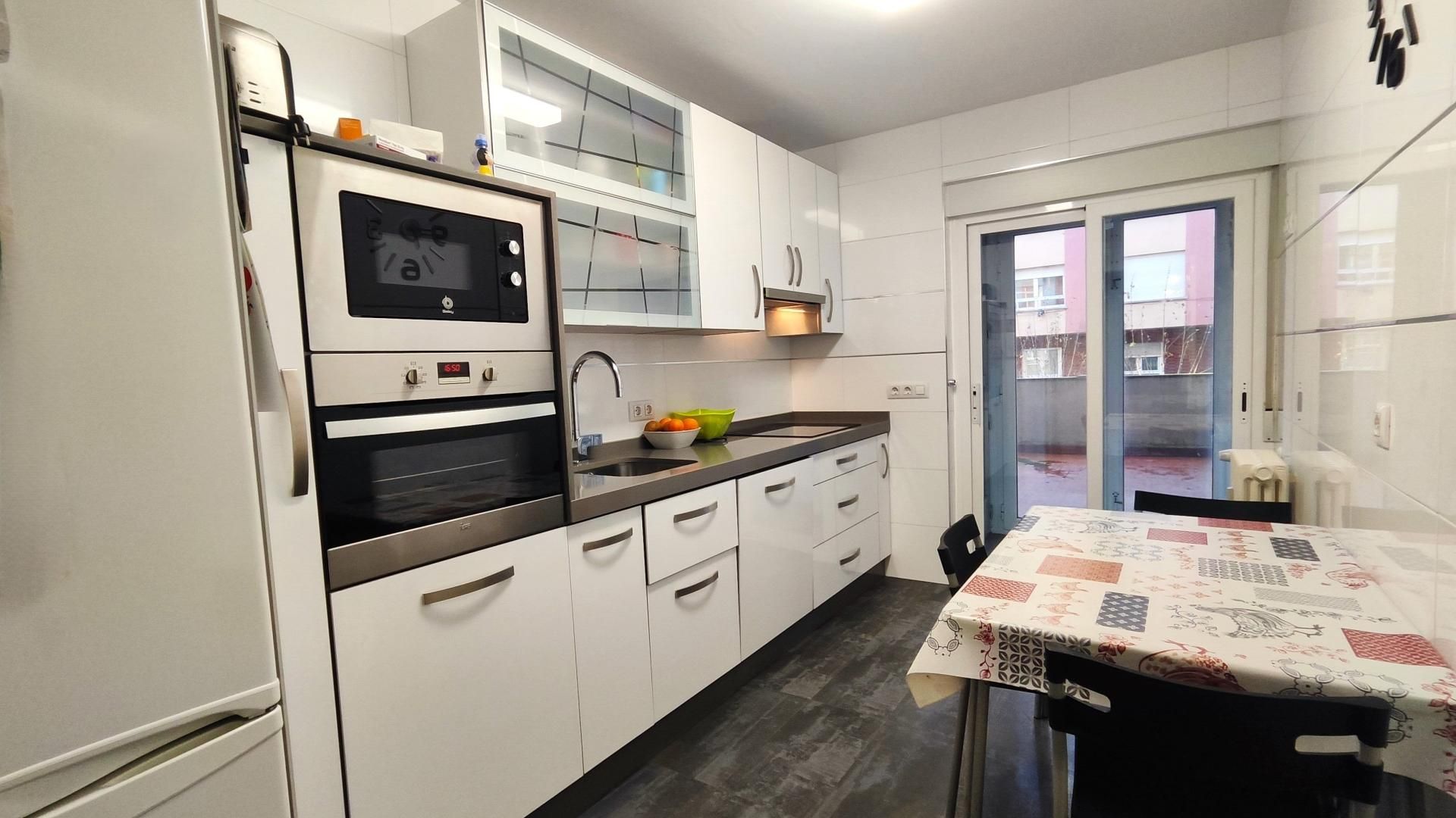 Kitchen of Flat for sale in León Capital   with Heating and Terrace