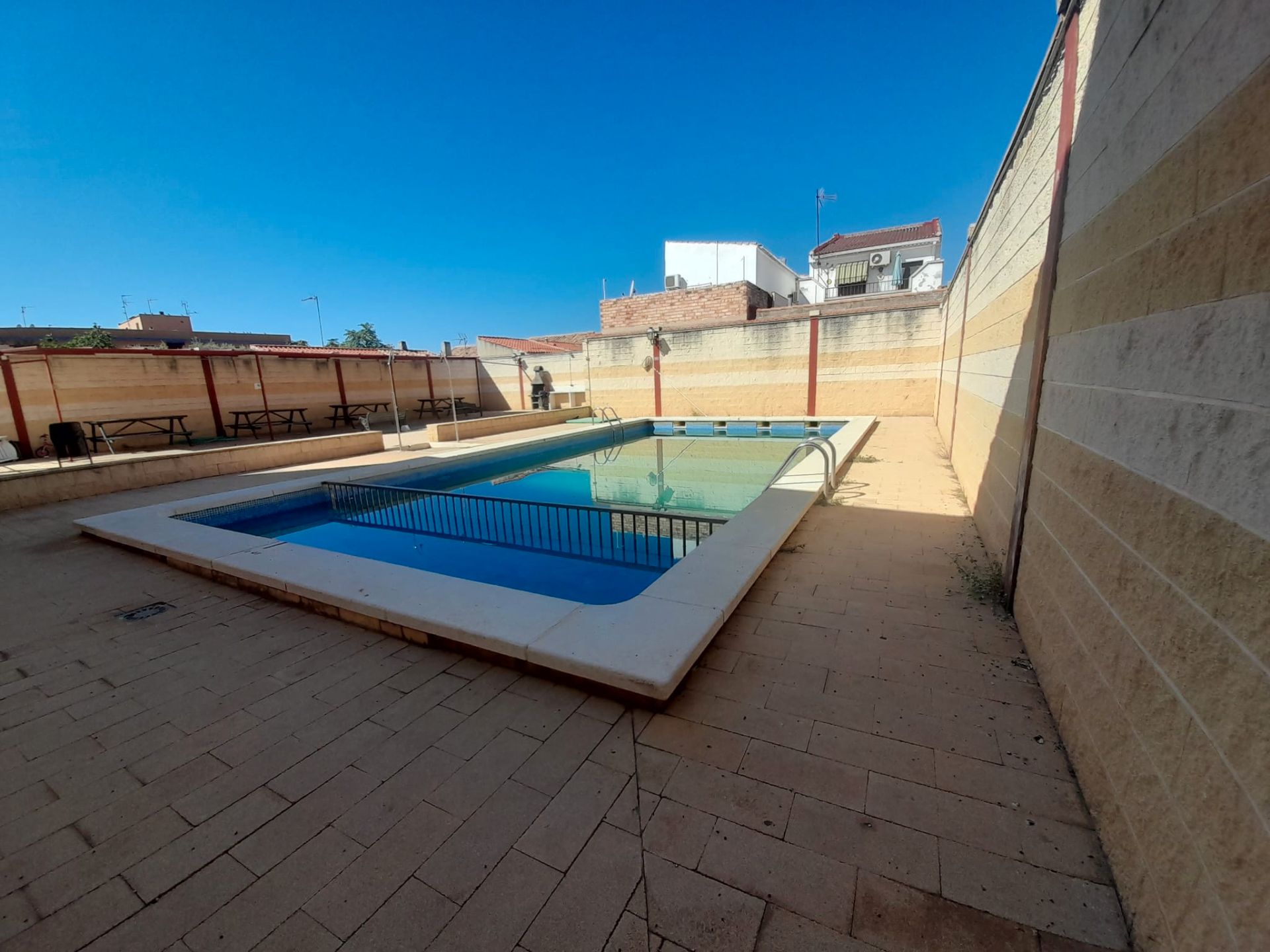 Swimming pool of Flat for sale in Puertollano  with Heating and Community pool