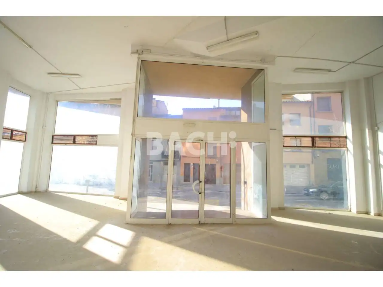 Locale commerciale in affitto a Plaza Lluis Companys 1, imagen 13
