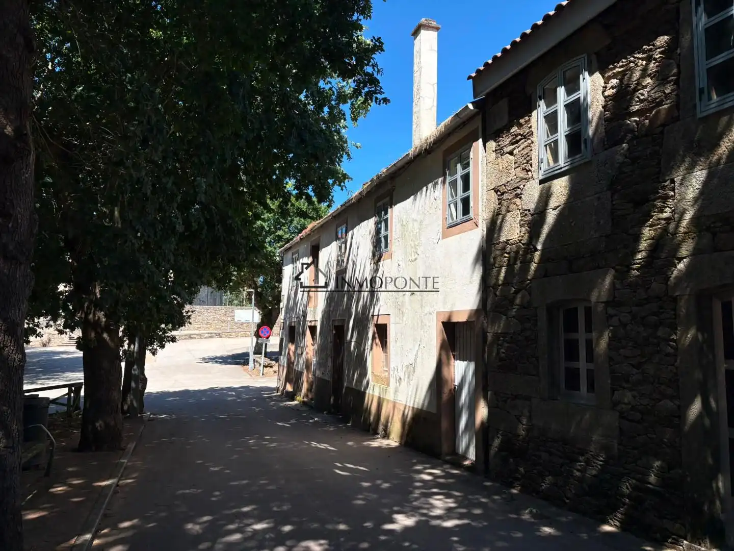 Houses for sale in CORPIÑO - SANTA EULALIA DE LOSON, Lalín