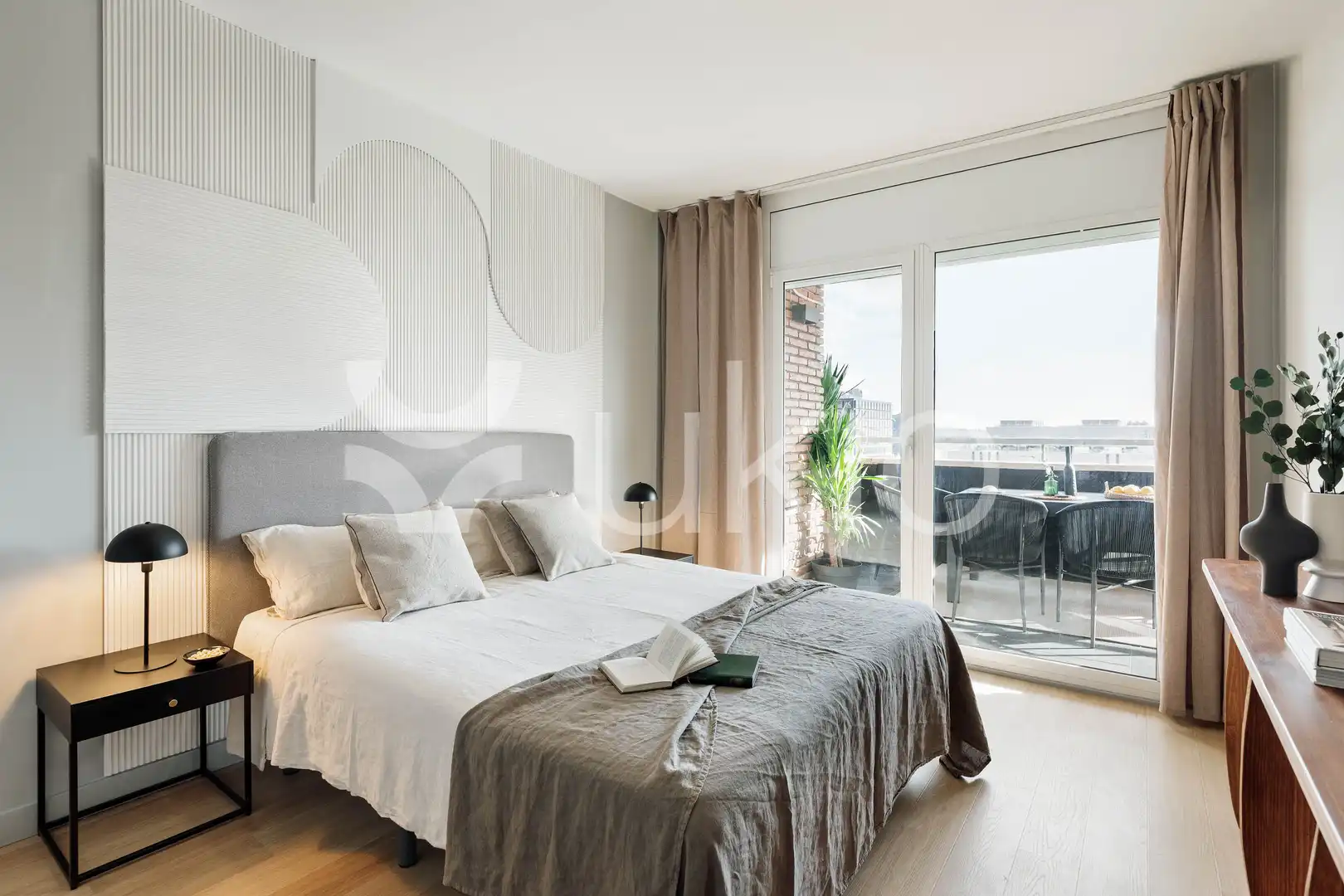 Bedroom of Apartments for rent in Barcelona  with Air Conditioner, Heating and Terrace