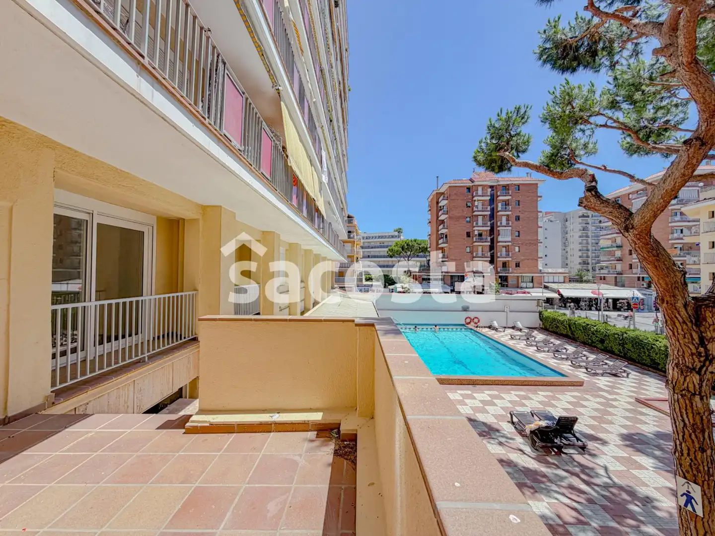 Außenansicht von Wohnungen zum Verkauf in Blanes mit Heizung, Terrasse und Balkon