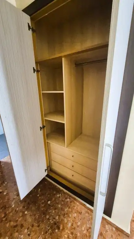 Habitación de Piso en venta en Torrent con Balcón