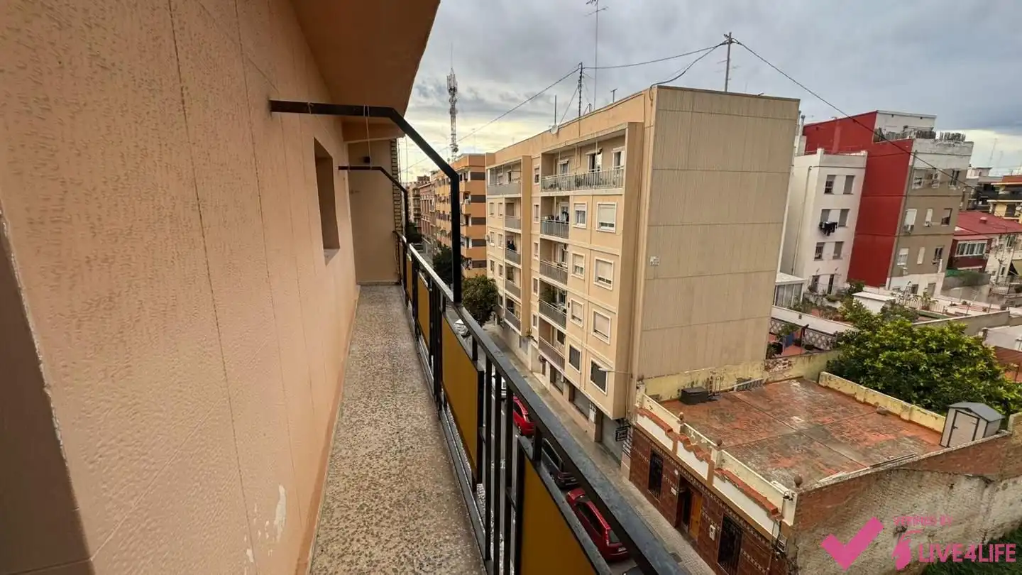 Zimmer in Mestre Marçal, Torrefiel