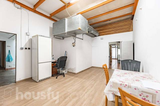 Estudio en Venta en Carrer Llobregat, . en La Torrassa
