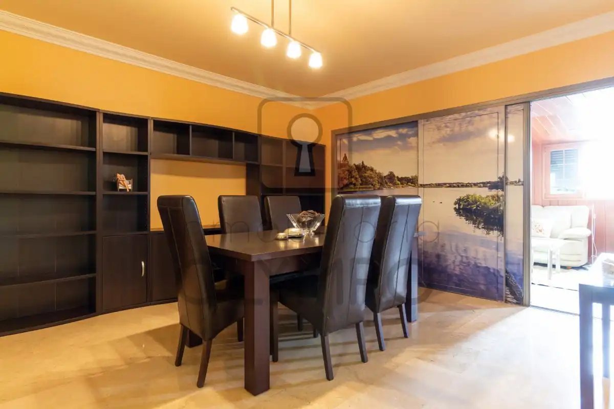 Esszimmer von Dachboden zur Miete in Santa Cruz de Tenerife mit Klimaanlage, Terrasse und Abstellraum