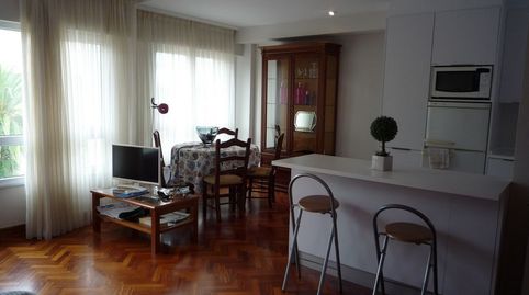 Foto 3 de Piso en venta en Calle Consuelo Bergés, 61, Valdenoja, Santander