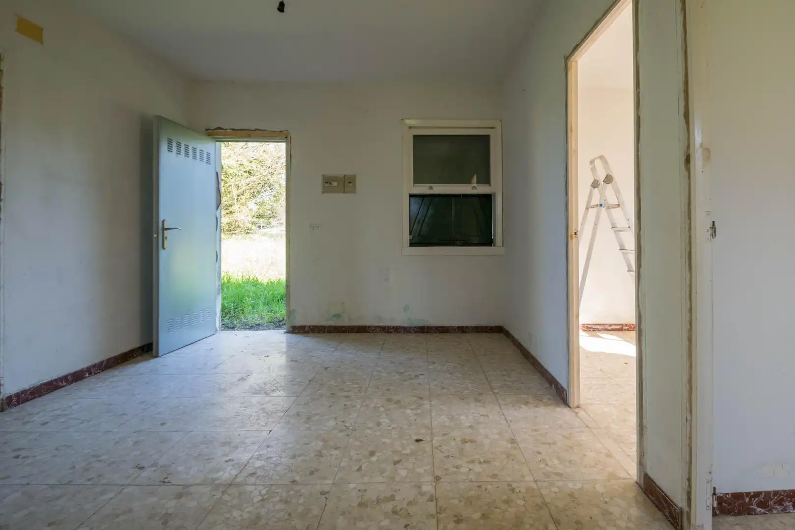 Casa o xalet en venda en Cambre  amb Jardí privat
