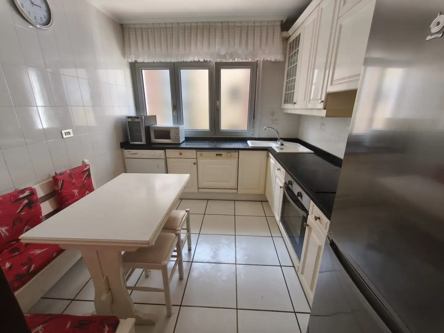 Cocina de Piso en venta en Getxo  con Calefacción y Balcón