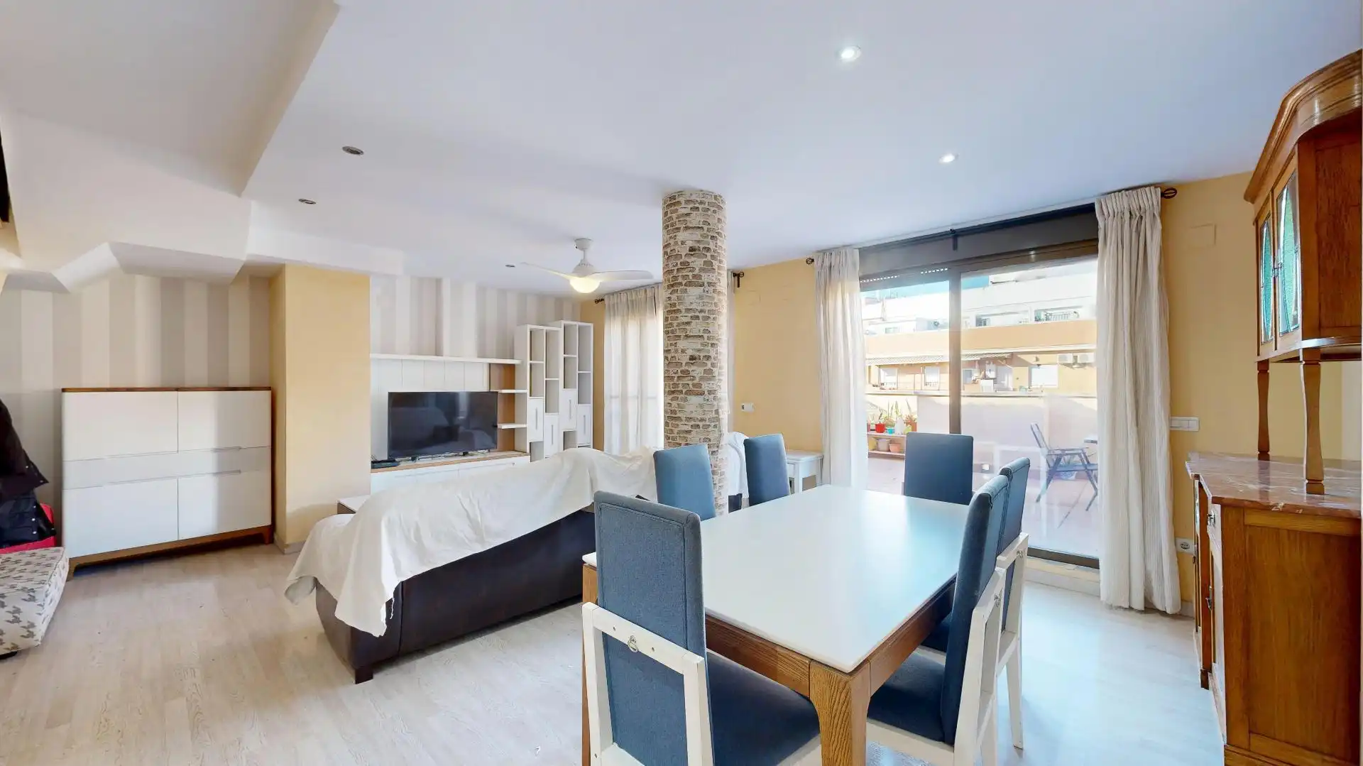 Esszimmer von Dachboden zum Verkauf in Valencia mit Terrasse