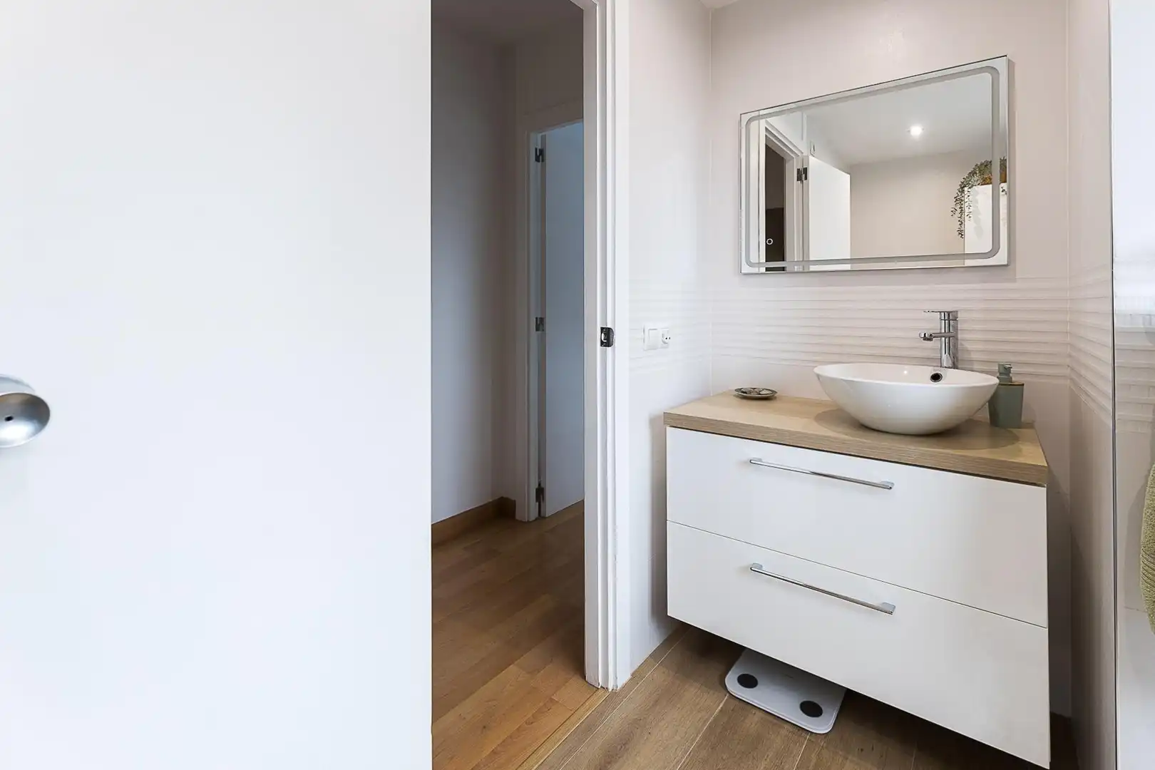 Bathroom of Flat for sale in  Palma de Mallorca  with Air Conditioner, Heating and Parquet flooring