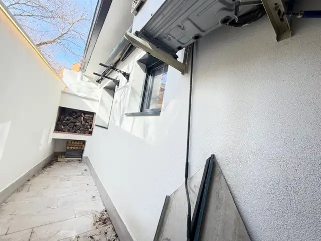 Exterior view of Houses for sale in Coslada  with Air Conditioner, Heating and Private garden