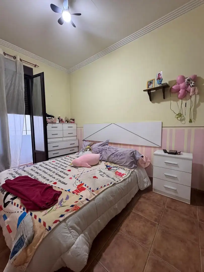 Habitación de Piso en venta en Utrera con Aire acondicionado y Trastero