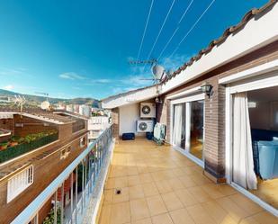 Vista exterior de Casa adosada en venda en  Barcelona Capital amb Aire condicionat i Calefacció