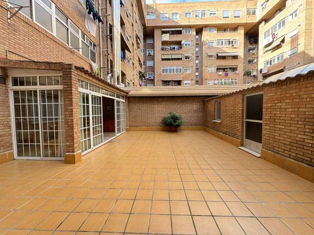 Piso en Alquiler en Calle ALMACERA en L'Hort de Senabre