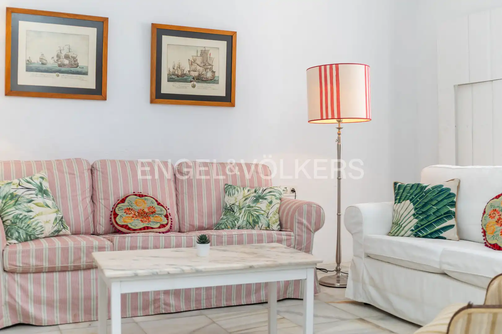Sala de estar de Casa o chalet en venta en Sanlúcar de Barrameda con Aire acondicionado, Calefacción y Jardín privado