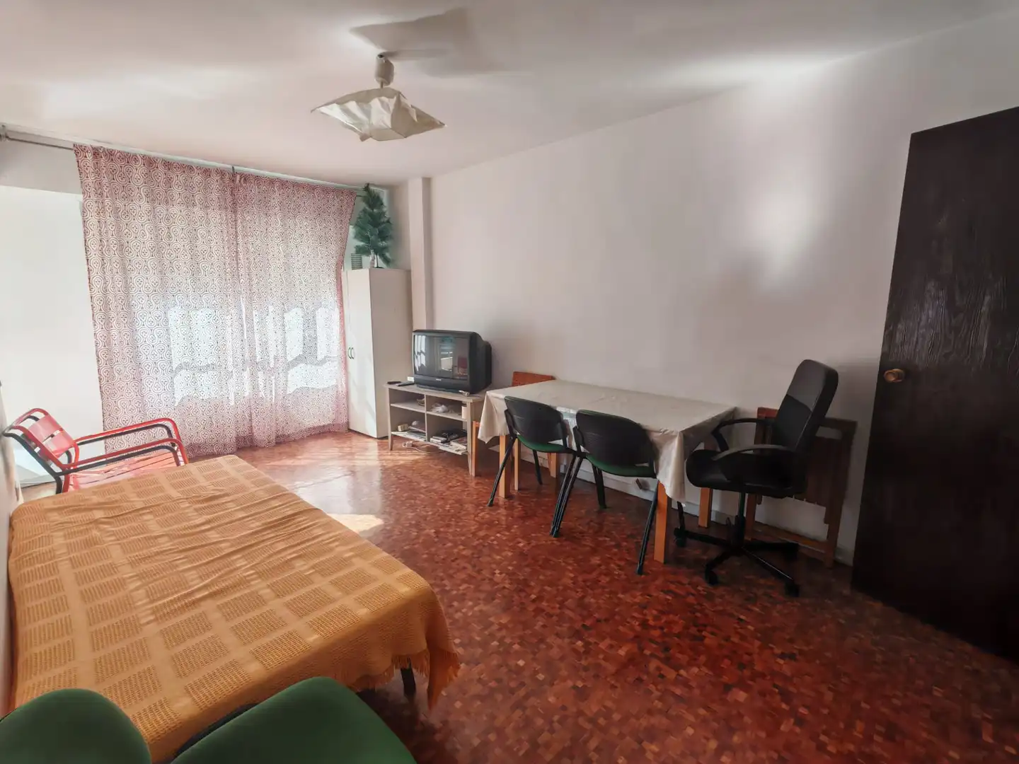 Living room of Flat for sale in Móstoles  with Heating, Parquet flooring and Terrace