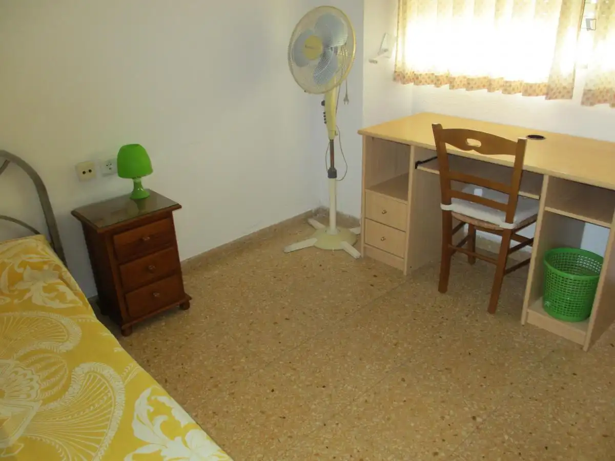 Habitación en Trinitat