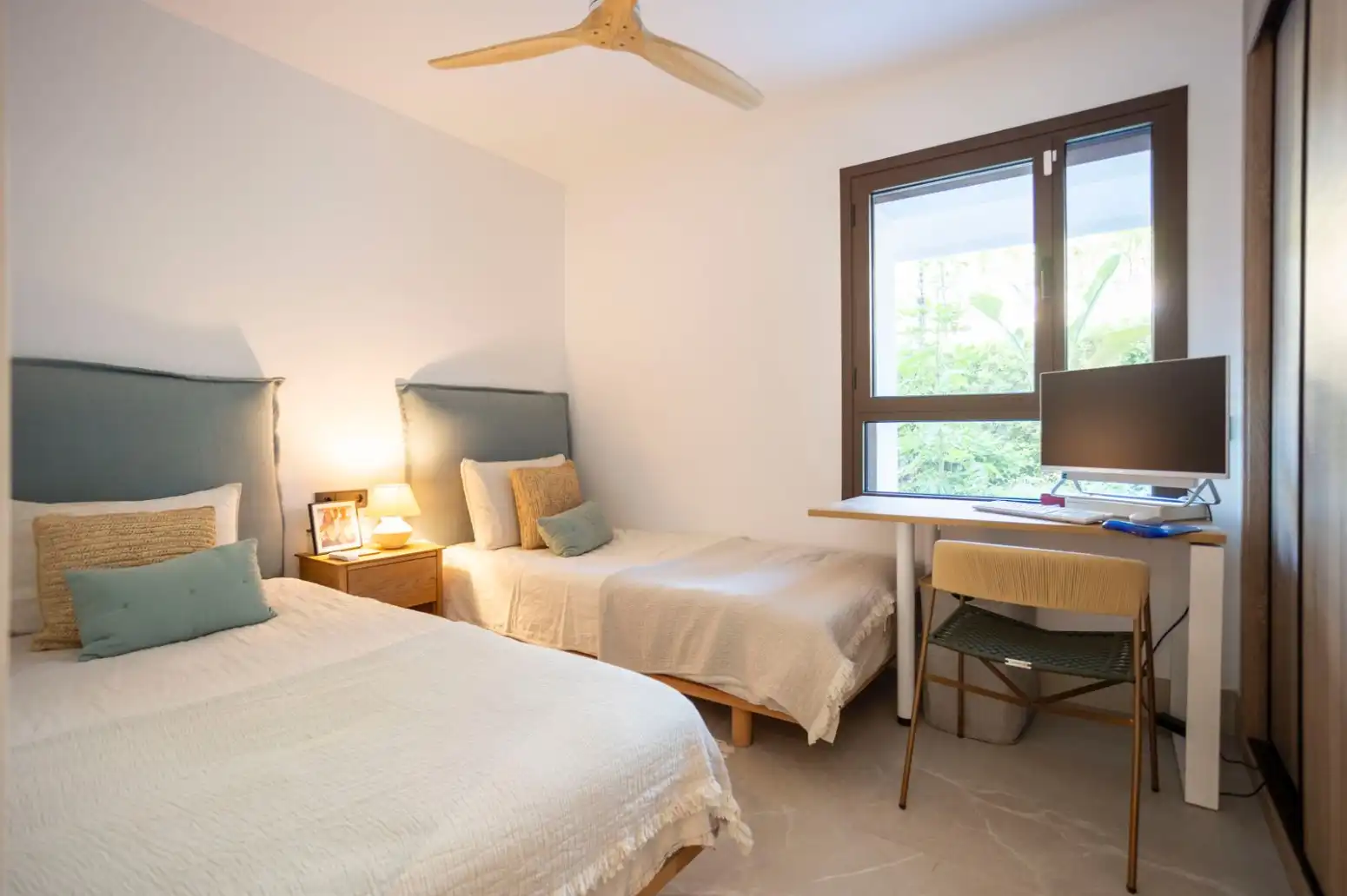 Habitación de Ático en venta en Istán con Calefacción, Jardín privado y Terraza