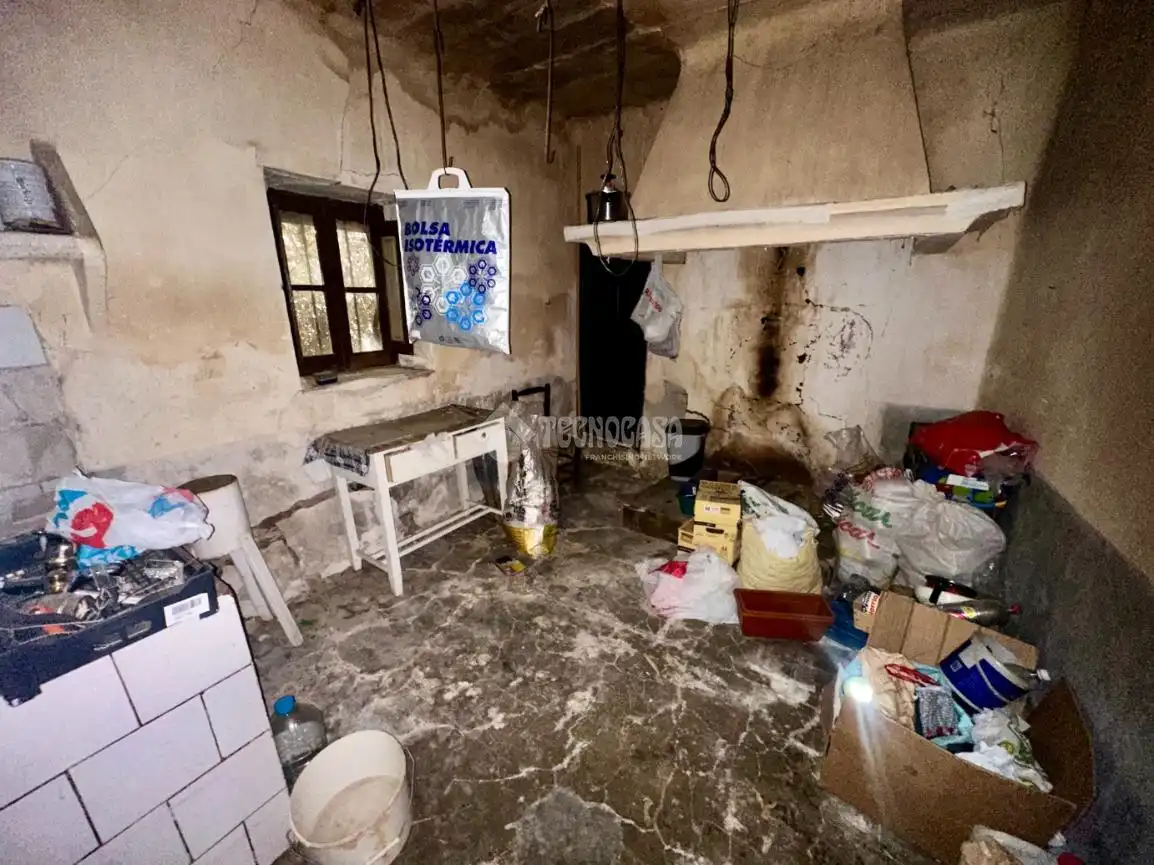 Casa adosada en venda a Usanos