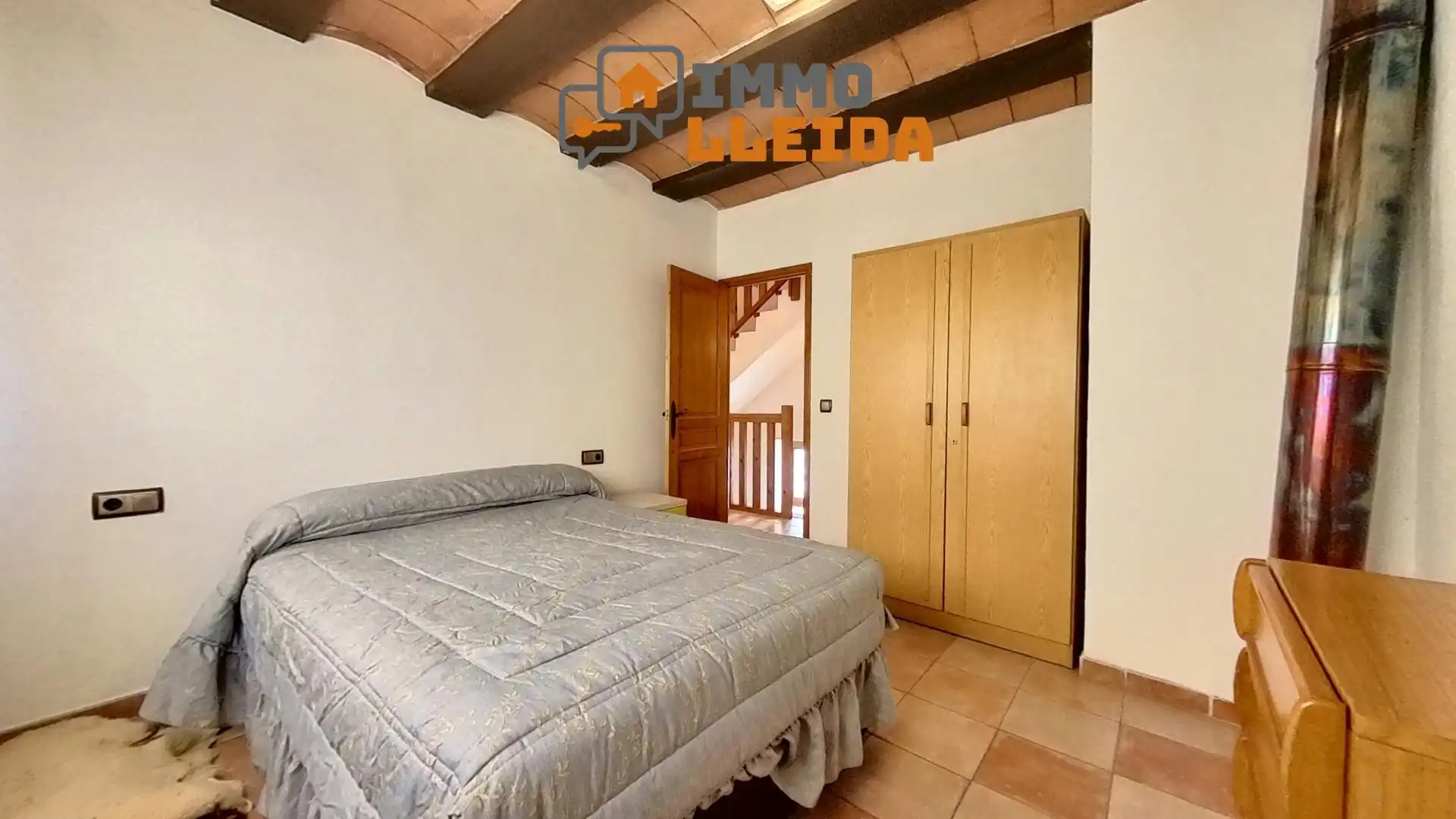 Habitación de Casa adosada en venta en Àger con Calefacción, Terraza y Trastero