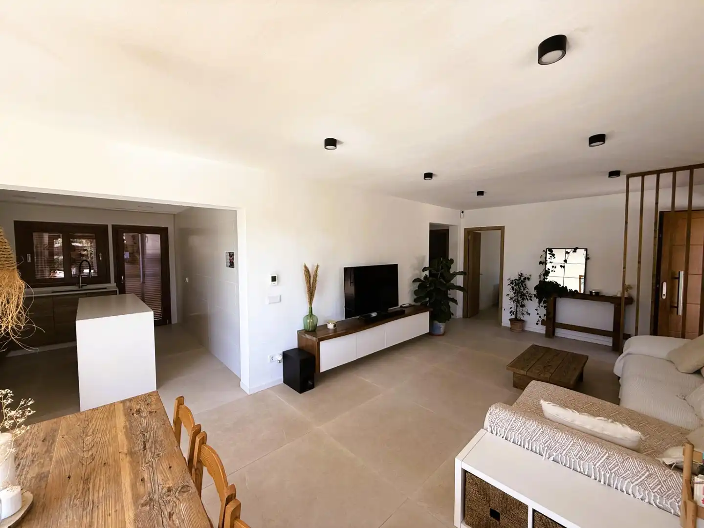 Sala d'estar de Casa o xalet en venda en Marratxí amb Jardí privat, Terrassa i Piscina