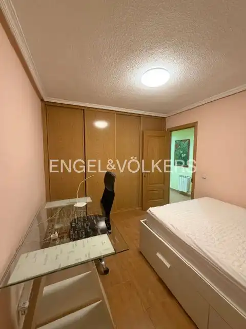 Bedroom of Flat for rent in Madrid  with Heating, Parquet flooring and Furnished