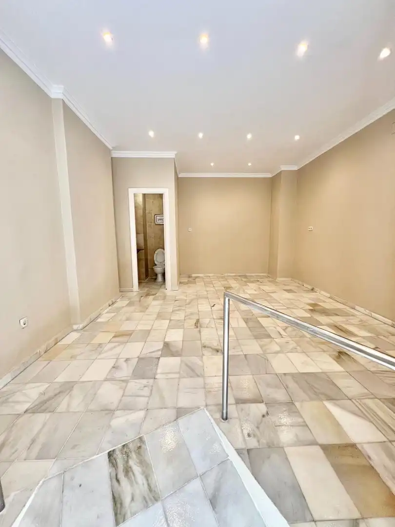 Local comercial de lloguer a Centro, imagen 5