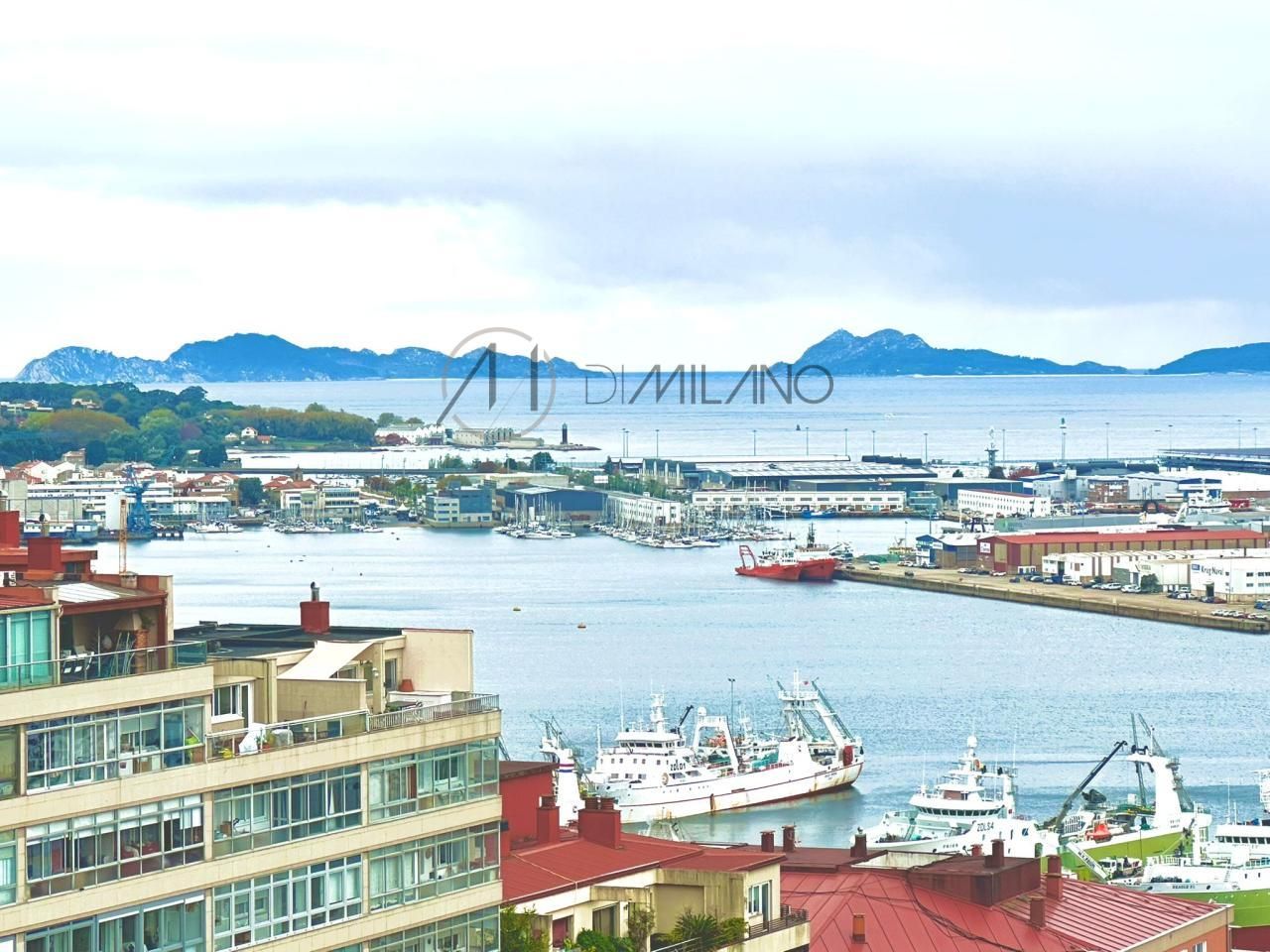 Exterior view of Flat for sale in Vigo   with Heating, Parquet flooring and Terrace