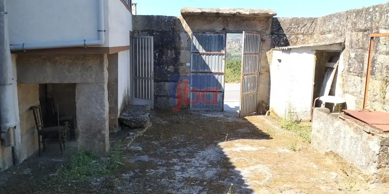 Casa o chalet en venta en Ourense Capital  con Calefacción