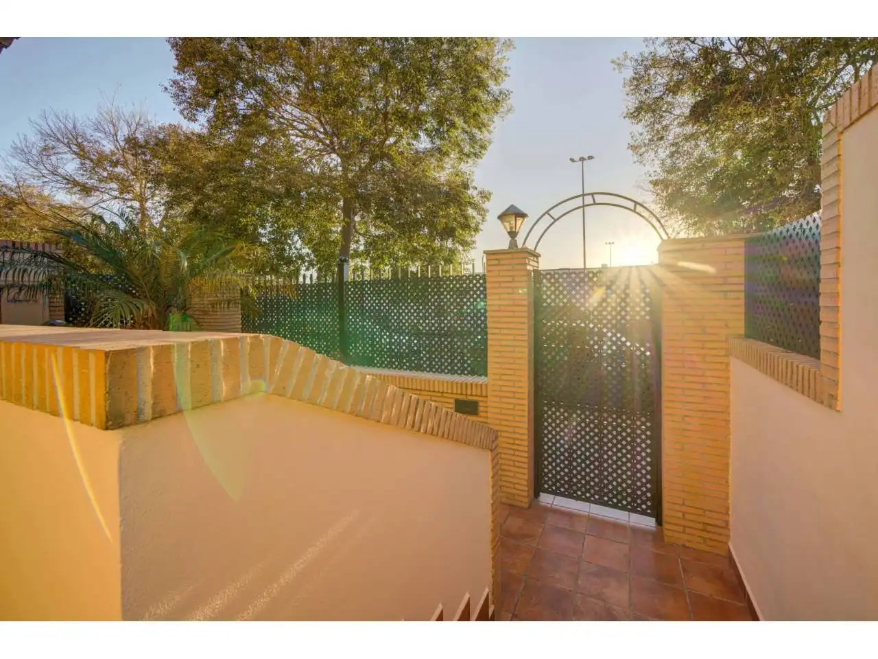 Jardín de Casa adosada en venta en Valencia con Aire acondicionado, Calefacción y Terraza