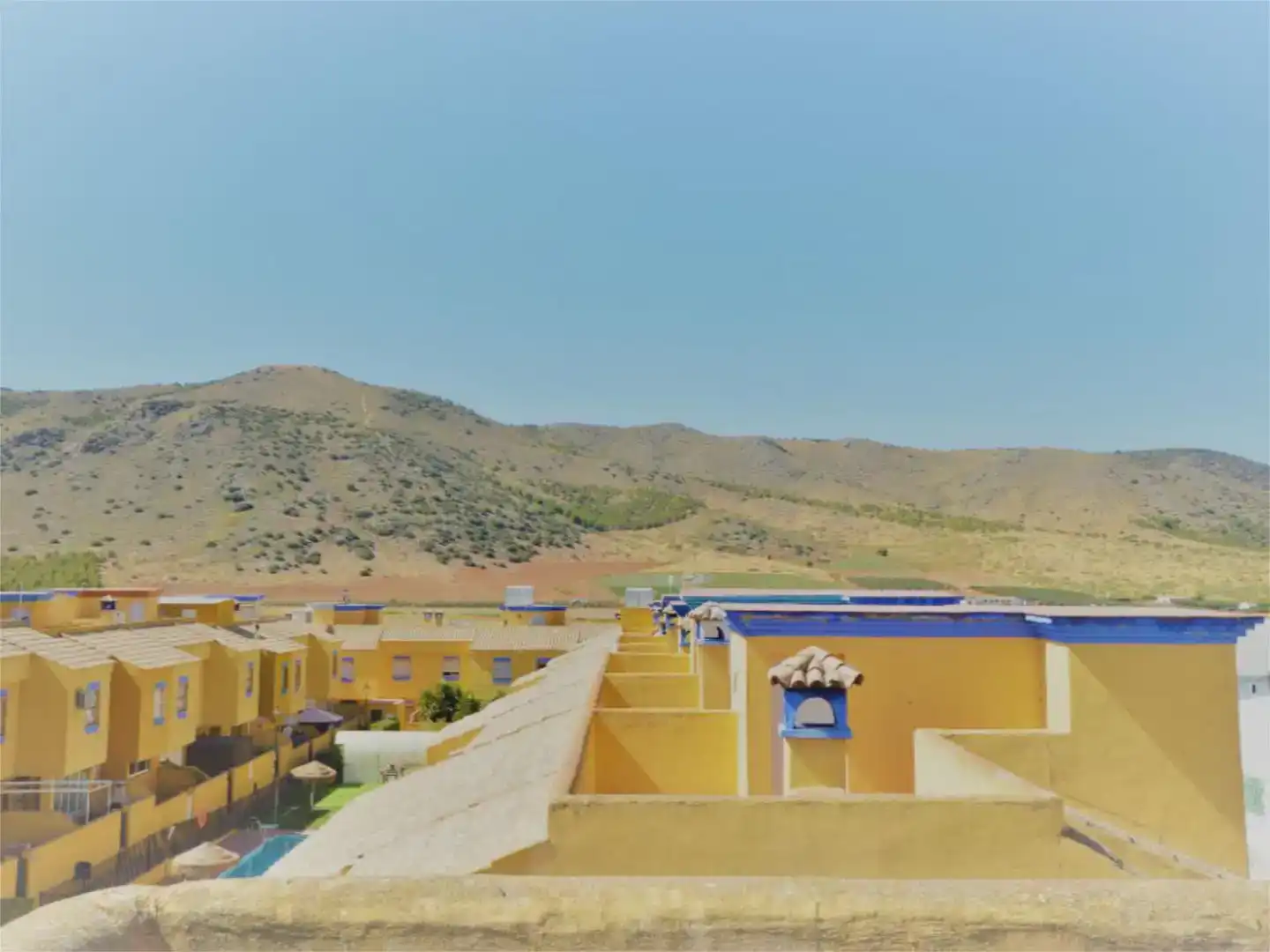Vista exterior de Casa o chalet en venta en Sierra de Yeguas con Aire acondicionado, Jardín privado y Piscina