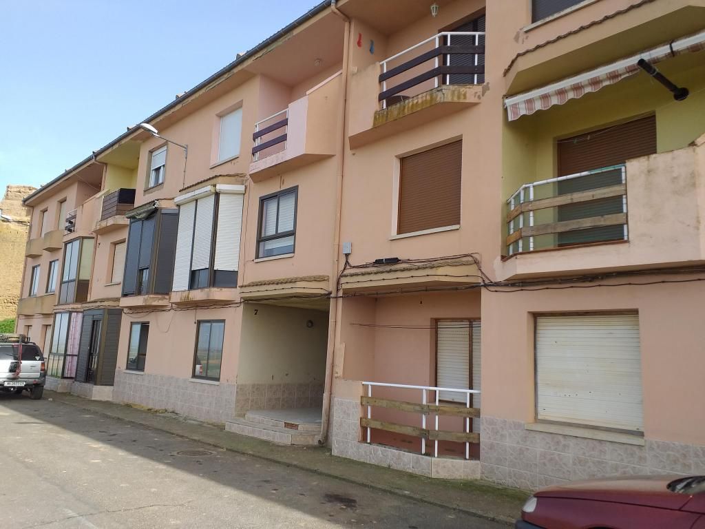 Exterior view of Flat for sale in Valderas