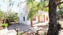 Vista exterior de Casa o xalet en venda en Santa Oliva amb Jardí privat, Terrassa i Balcó