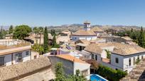 Vista exterior de Àtic en venda en La Zubia amb Aire condicionat, Terrassa i Balcó