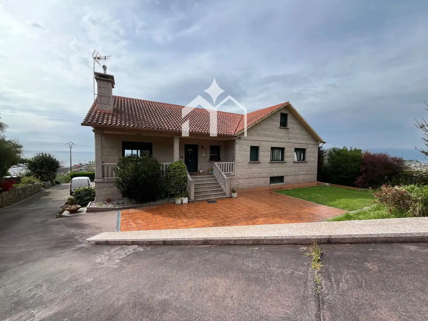 Chalet con jardín en venta en Marín, imagen 5