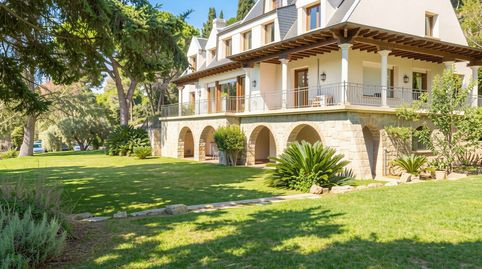 Casa exclusiva en lAmetlla del Vallès con jardín y vistas panorámicas