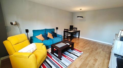 PISO DE 3 DORMITORIOS, 2 BAÑOS Y GARAJE, MUY LUMINOSO Y CERCA DEL CENTRO, image 3